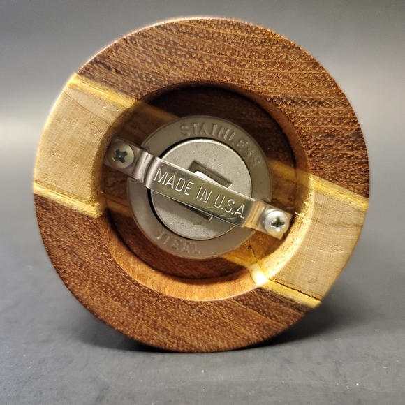 Hand Crafted Wood Inlay Pepper Grinder. New Vintage. - Picture 6 of 6